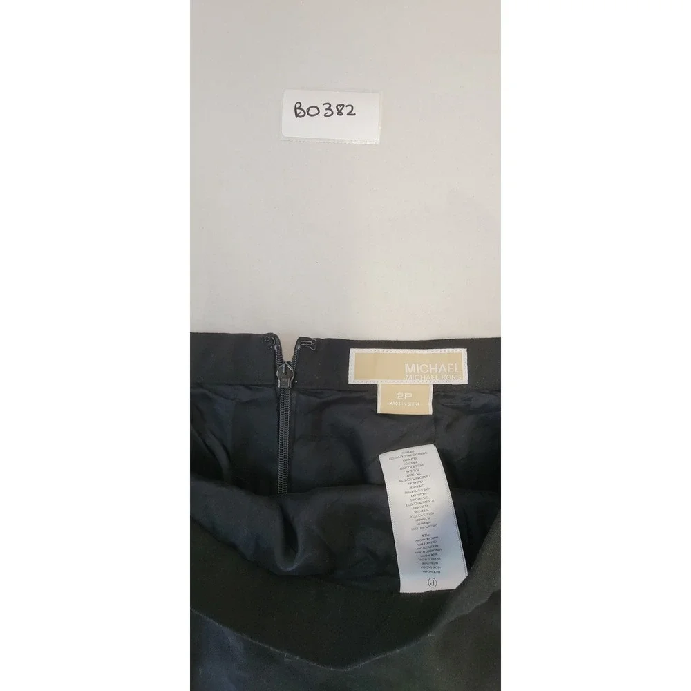 MICHAEL KORS Black Pencil Skirt Size 2P Business‎ Professional Knee Length